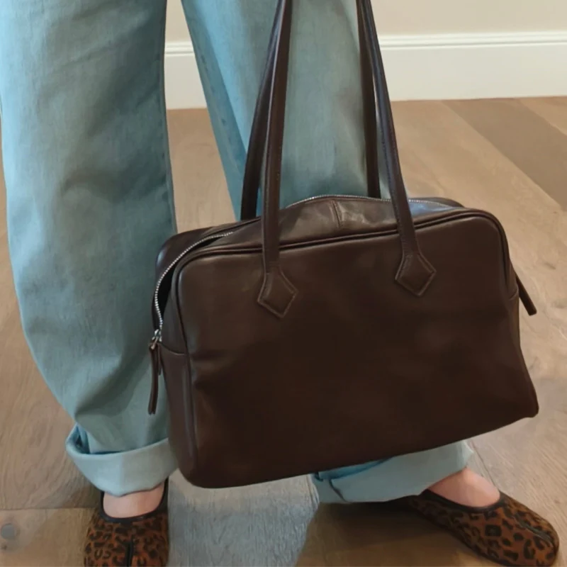 ADELINA AUTUMN TOTE BAG - Structured Flor Leather - Image 9