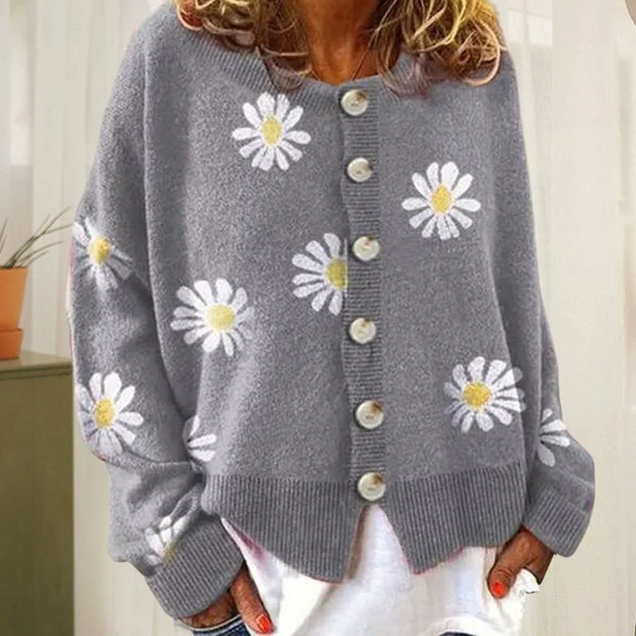 Angel - Cute Cardigan With Daisies - Image 6