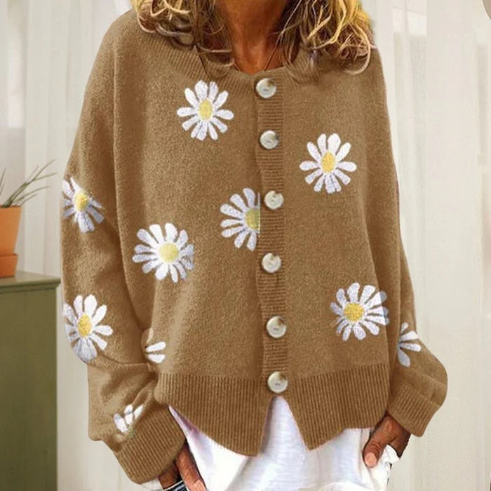 Angel - Cute Cardigan With Daisies - Image 7