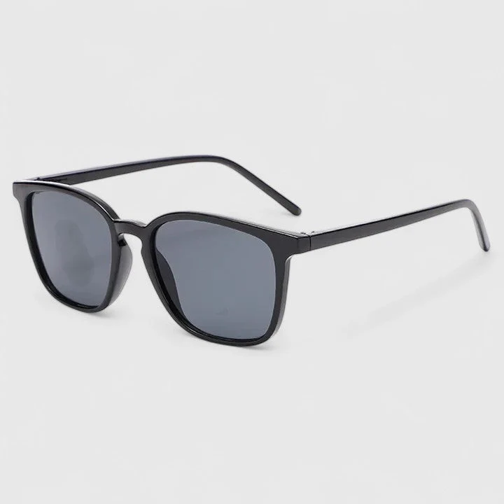AYNZLEE | SOPHISTICATED SUNGLASSES - Image 5