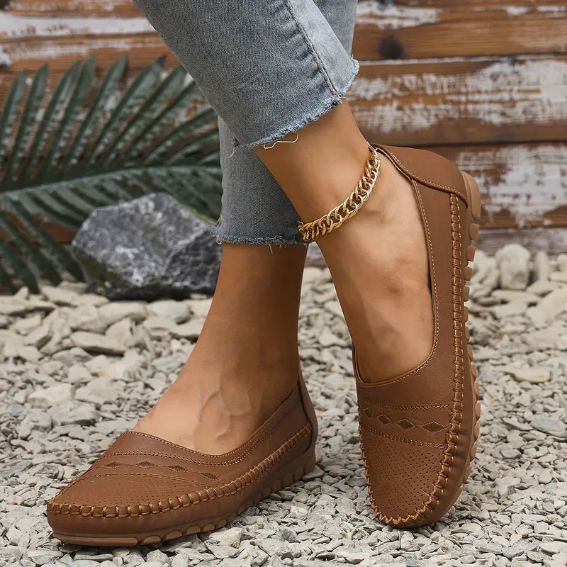 WOMEN'S PLUS SIZE ORTHOPEDIC CHIC LOAFERS - Image 5