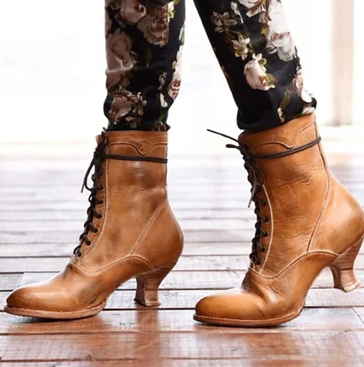 CORDELIAS™ WOMEN'S BLACK VINTAGE LACE-UP ANKLE BOOTS - Image 3