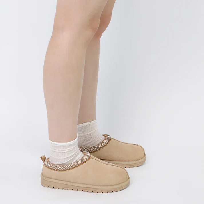 COZY SUEDE BRAIDED FLUFFY FUR SLIP-ON SHOES - Image 6