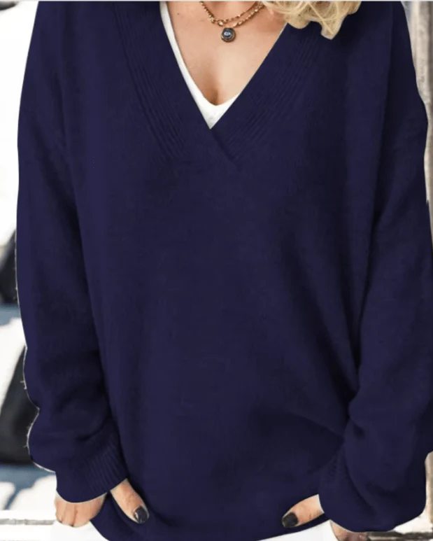 Diana - Cashmere Knit Sweater - Image 2