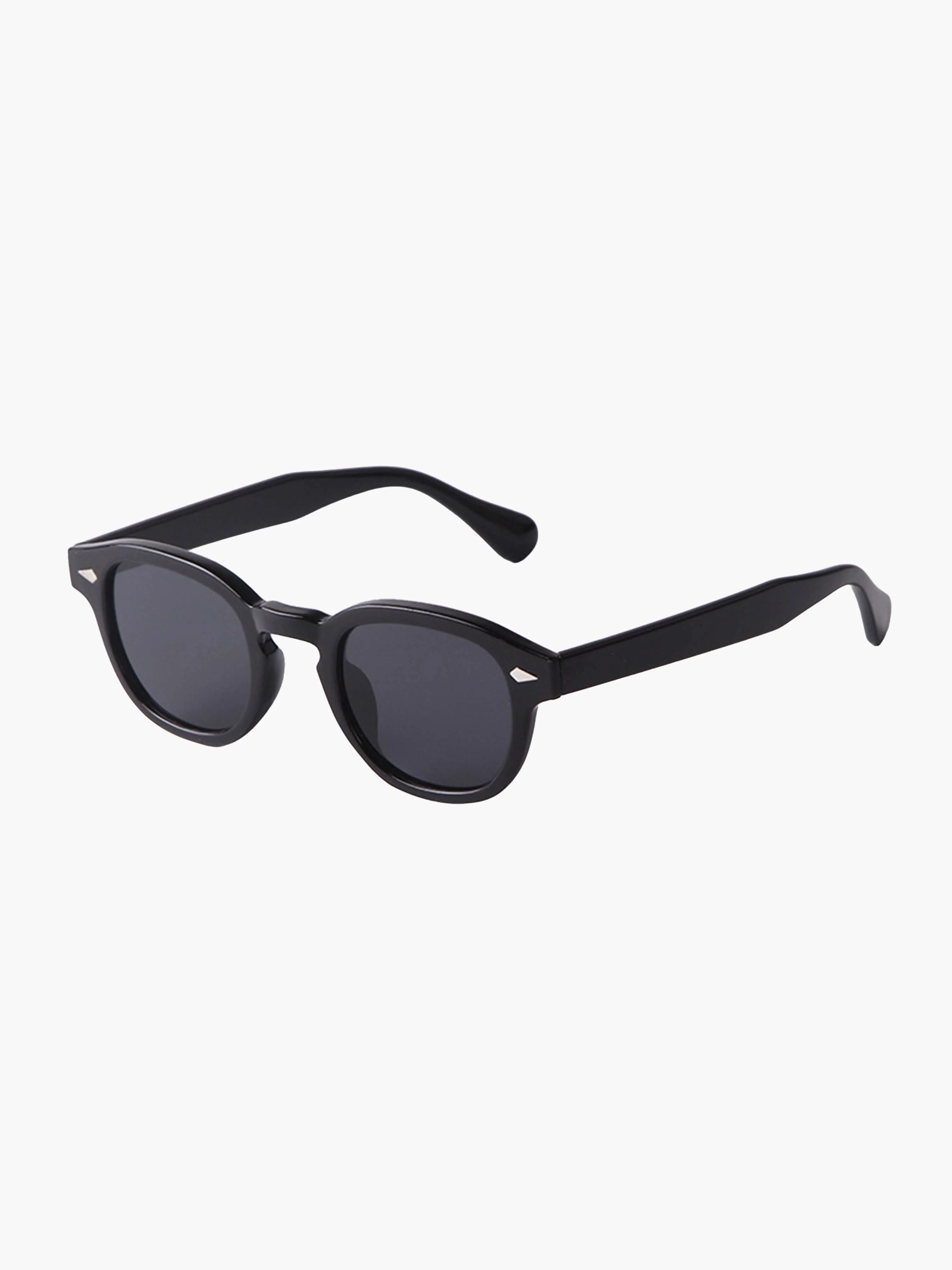 EMERSYN | SOPHISTICATED SUNGLASSES - Image 6