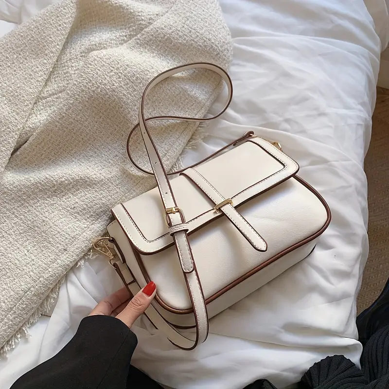 HARLOW™ RETRO TEXTURED SQUARE BAG - Image 11