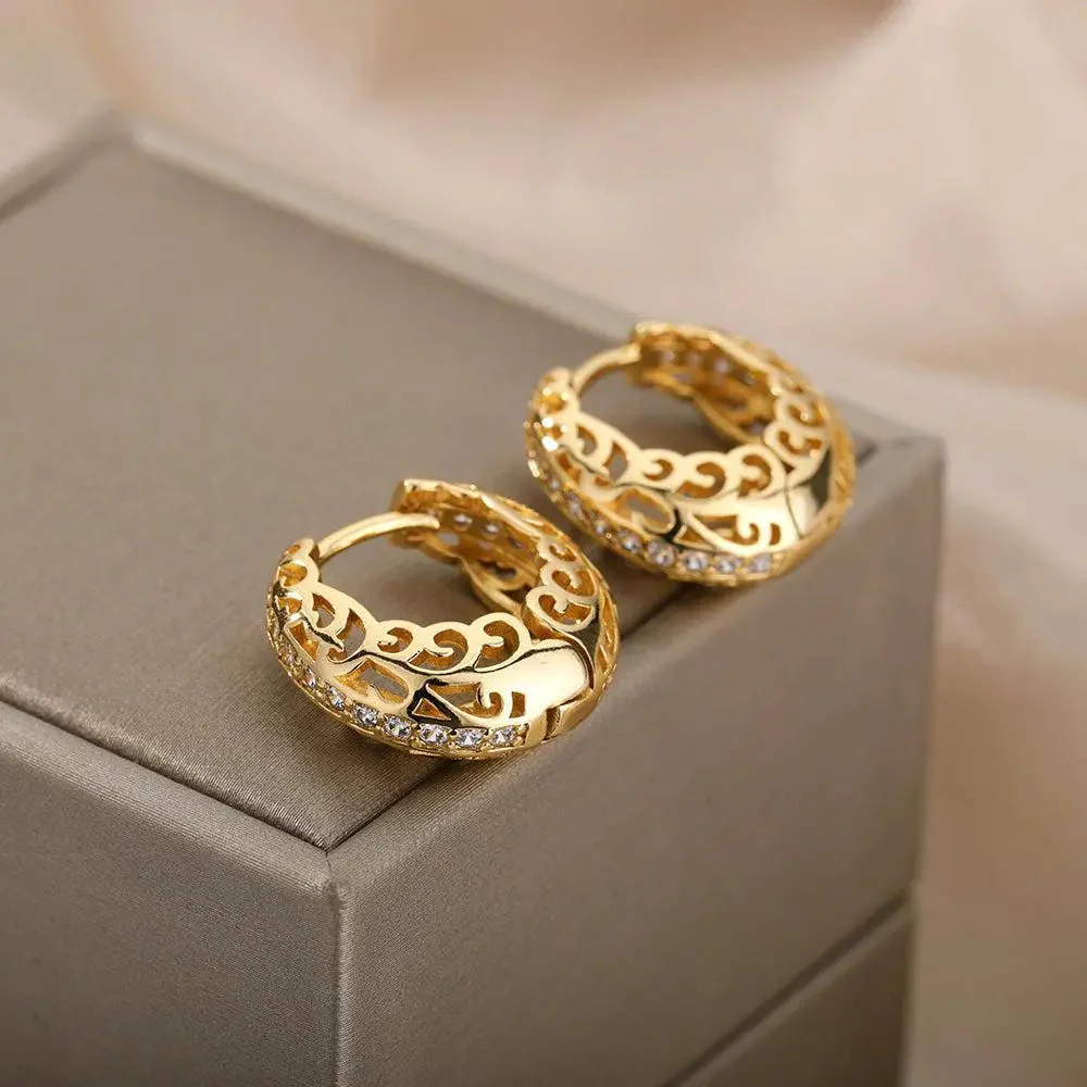 GOLDEN HARMONY MANDALA EARRINGS - Image 3
