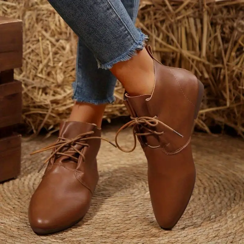 WOMEN'S RETRO ROUND TOE FLAT ANKLE BOOTIES - Image 3