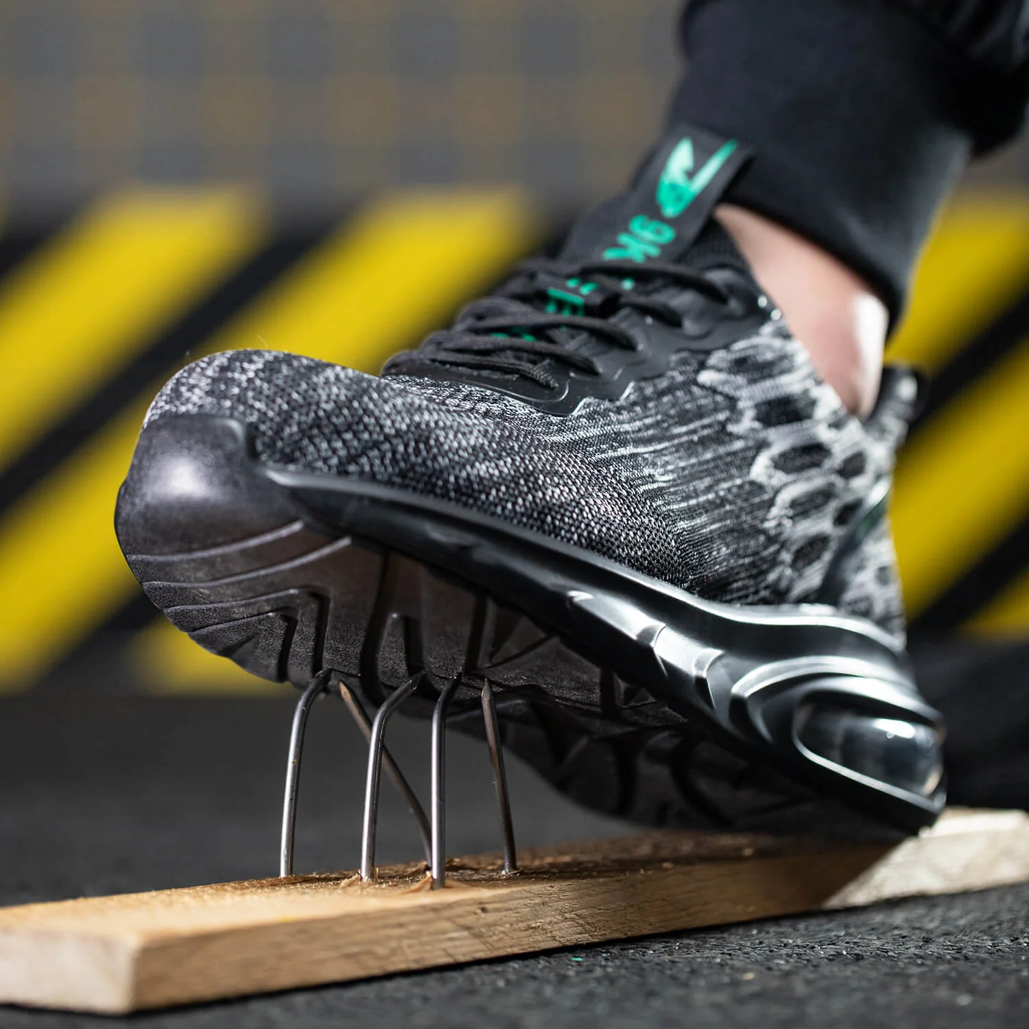 SHIELDLITE™ STEEL TOE LIGHTWEIGHT SAFETY SNEAKERS - Image 10