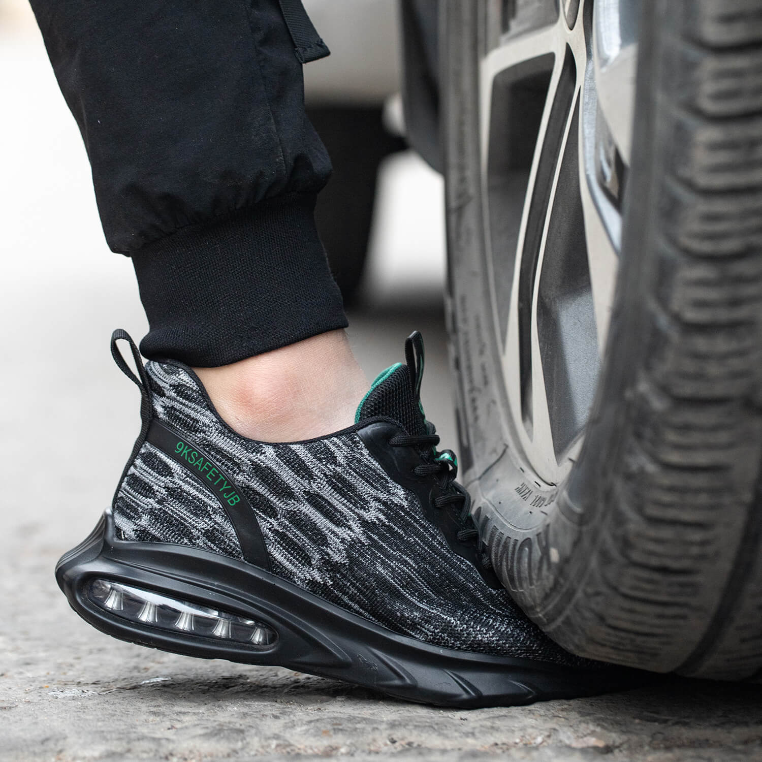 SHIELDLITE™ STEEL TOE LIGHTWEIGHT SAFETY SNEAKERS - Image 9