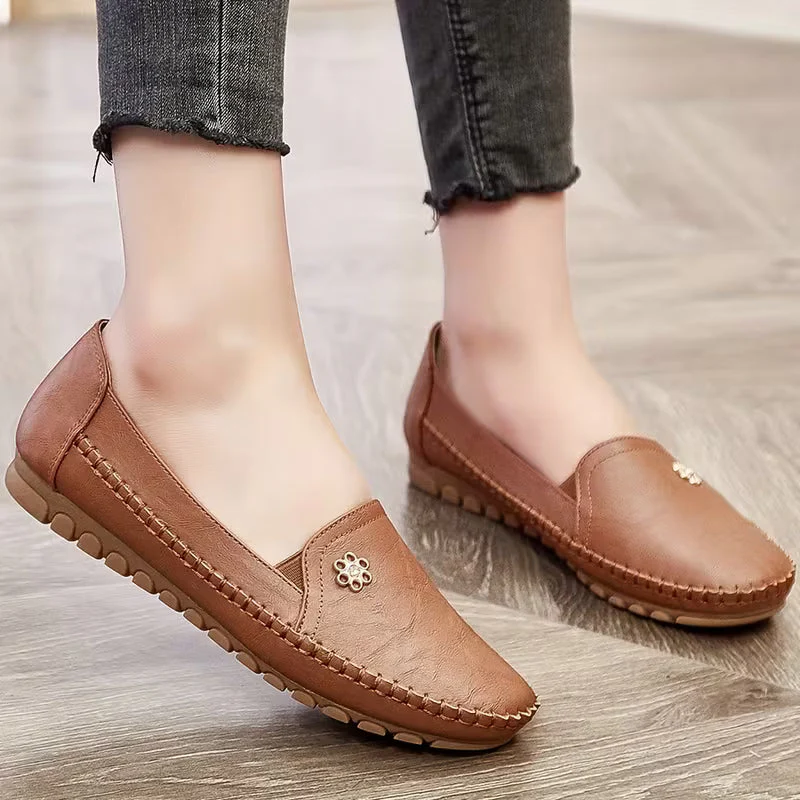 VINTA | ARTISAN CUT-OUT BREATHABLE LOAFERS - Image 3
