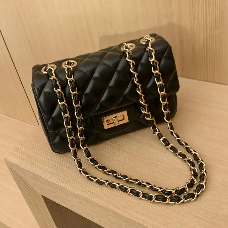 VIVIENNE™ LUXURY ARGYLE QUILTED CROSSBODY BAG - Image 6
