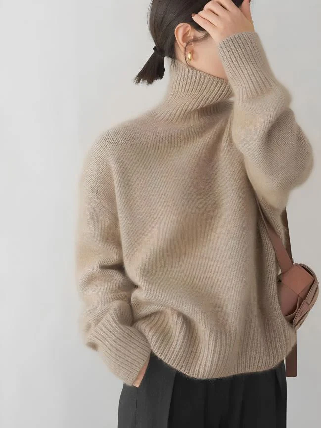 YEKE - COZY TURTLENECK SWEATER - Image 3
